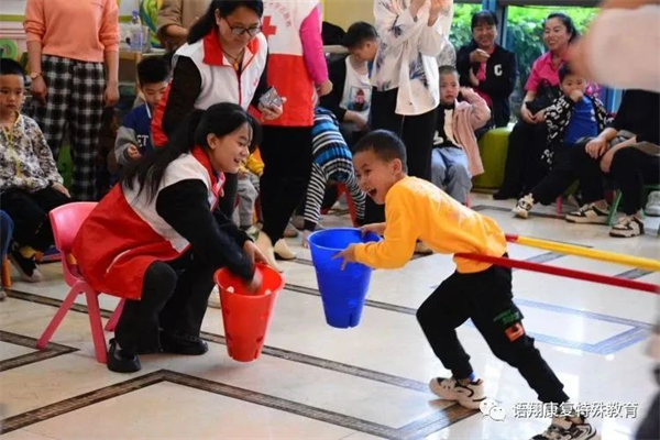 株洲市荷塘区语翔残疾儿童康复学校,株洲残疾儿童学校,株洲儿童学校,株洲残疾儿童教育,聋儿语言康复学校,聋儿康复