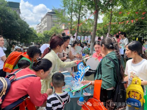 株洲市荷塘区语翔康复学校,株洲残疾儿童学校,株洲儿童学校,株洲残疾儿童教育,聋儿语言康复学校,聋儿康复